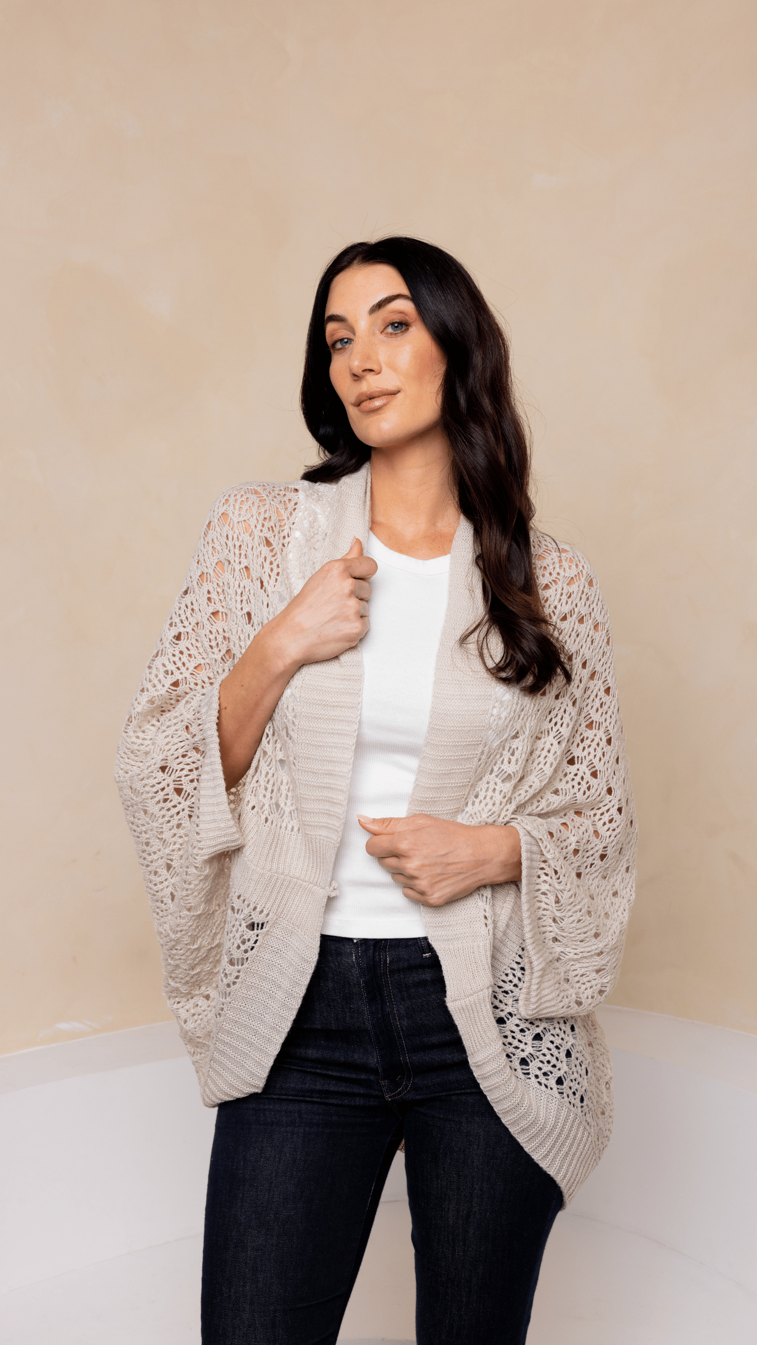 Open Weave Cocoon Shawl Ecru – Bijoux Terner